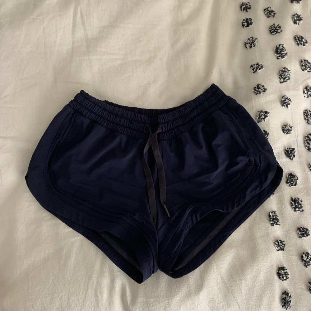 GUC Lululemon shorts